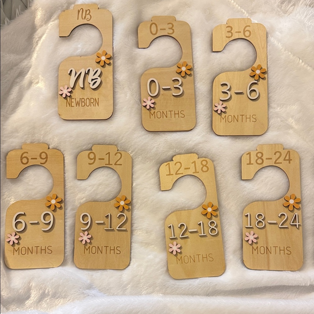 Wooden Baby Closet Dividers with Floral Accents